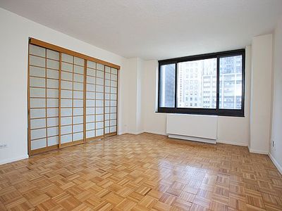 200 Rector Pl APT 8T, New York, NY, 10280