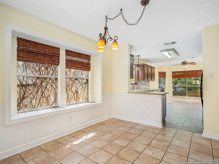 21119 Sierra Crst — Photo 8