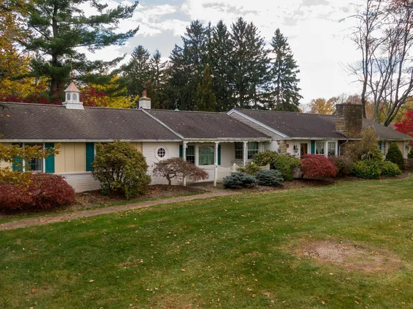 1023 Upper Stump Rd, Chalfont, PA 18914