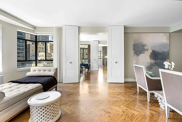 Sold by Compass | media 1