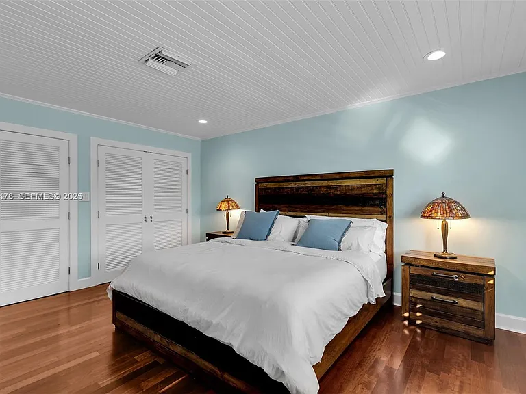 232 W Seaview Dr — Photo 39