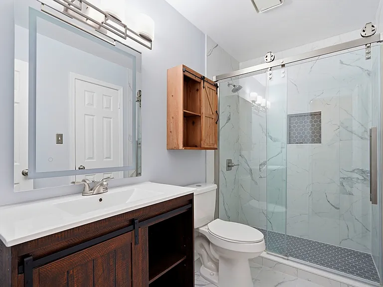 12320 Granada Way — Photo 10