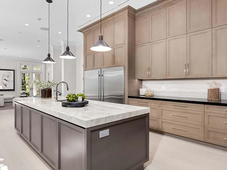 2315 S Ocean Blvd — Photo 9