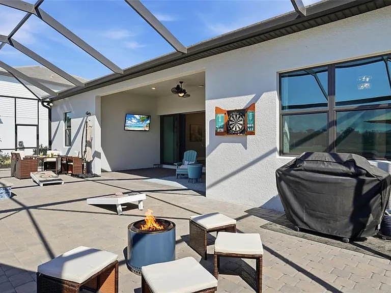 Pebble Ridge Dr — Photo 28