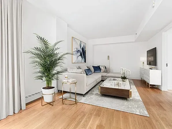 254 Front Street image 1 of 14