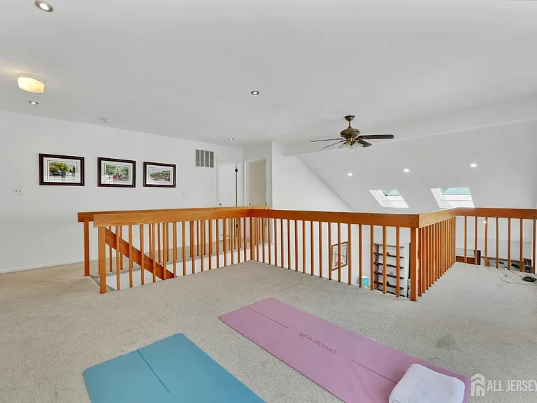 88 W Countryside Dr — Photo 14