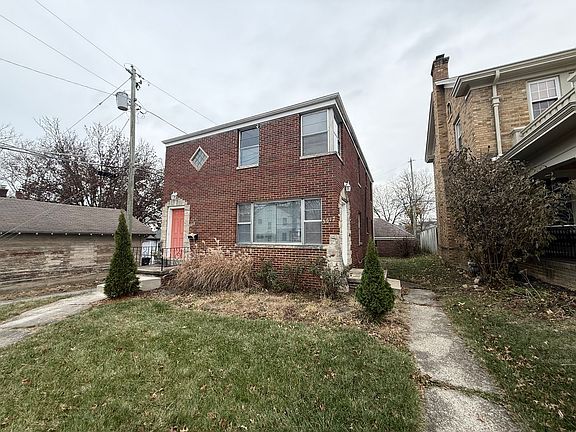 2nd image of 3615 Hoagland Ave #3617