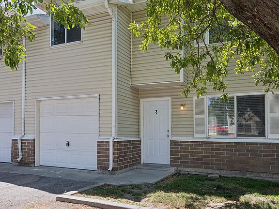 2nd image of 558 N Redwood Rd #13