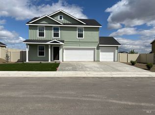 14270 Skys End Dr, Caldwell, ID 83607