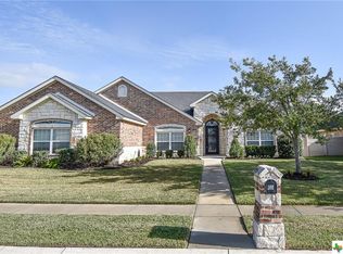 301 Auburn Hl, Victoria, TX 77904