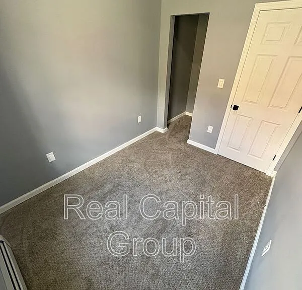 44 Alexander St #1 — Photo 11