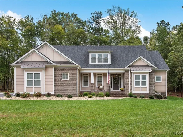2833 Maple Lake Cir, Powhatan, VA 23139