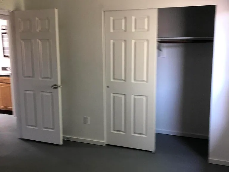 1028 E Hedrick Dr #3 — Photo 9