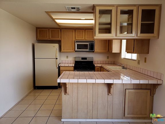 5th image of 9710 Vista Del Valle