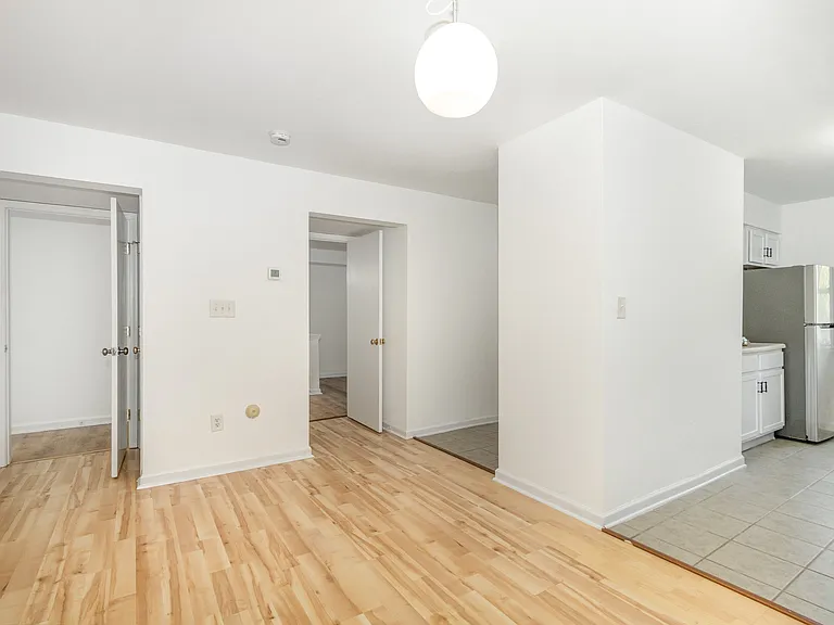 213 Schultz St — Photo 11