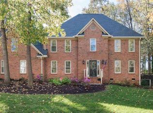 801 E Silverleaf St, Greer, SC 29650