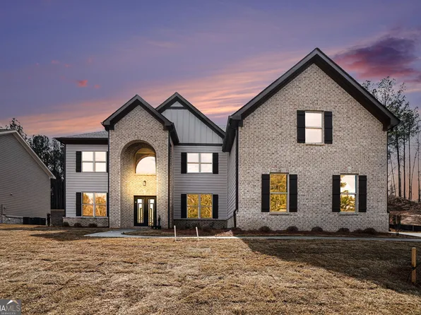 4457 Meadowwood Dr, Loganville, GA 30052