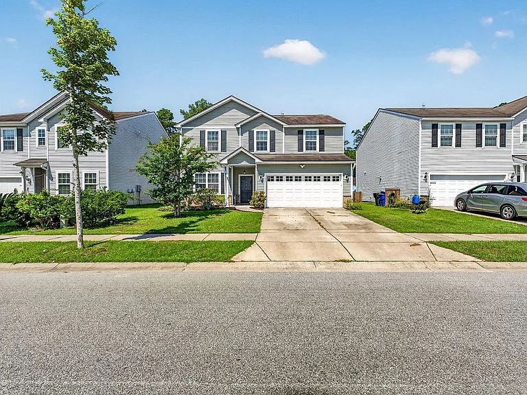 2657 Doubletree Ct — Photo 3