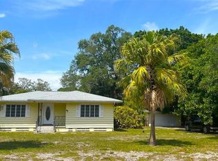 2563 Loma Linda St, Sarasota, FL 34239