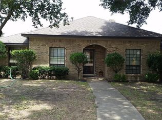 305 E Grubb Dr, Mesquite, TX