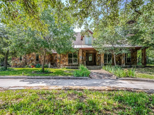 7200 Brady Oaks Dr, Fort Worth, TX 76135