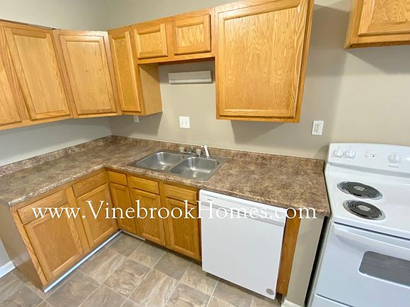 5th image of 5635 Alvina Ave Unit B