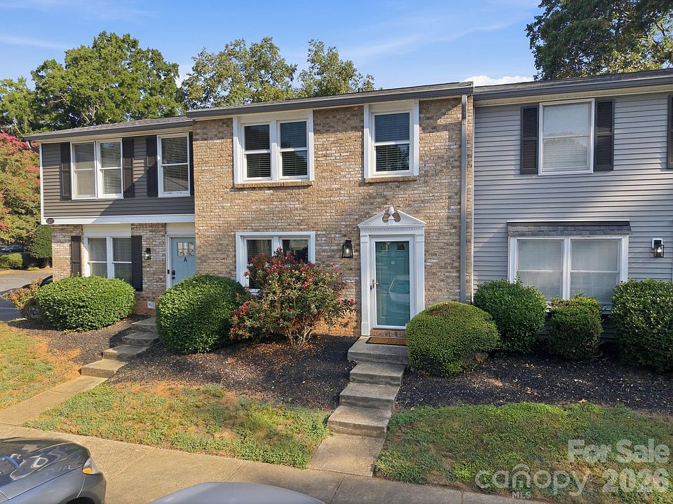 1st image of 1217 Scaleybark Rd