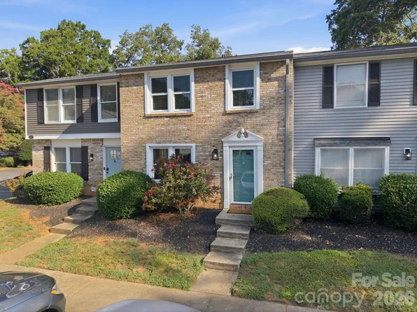 1217 Scaleybark Rd, Charlotte, NC 28209