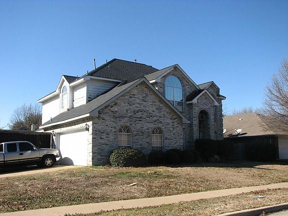 2nd image of 4535 Rosemont Ave