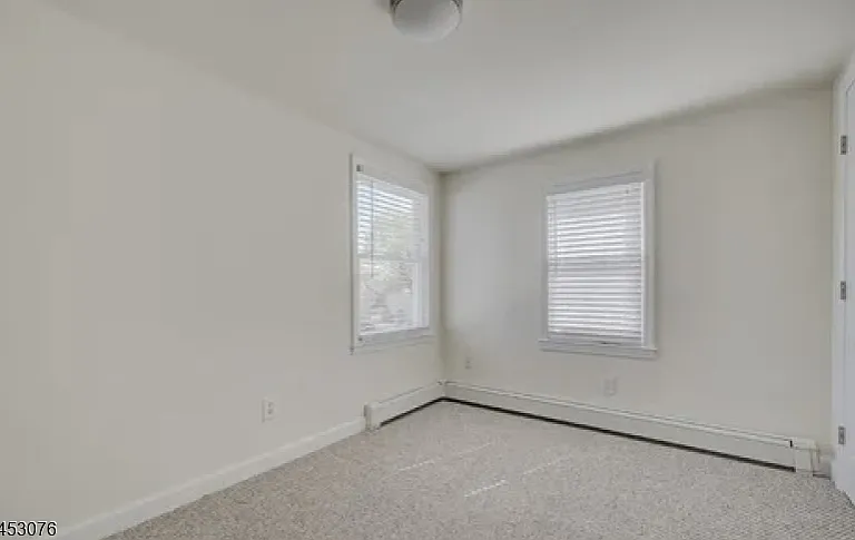 443 Downer St — Photo 15