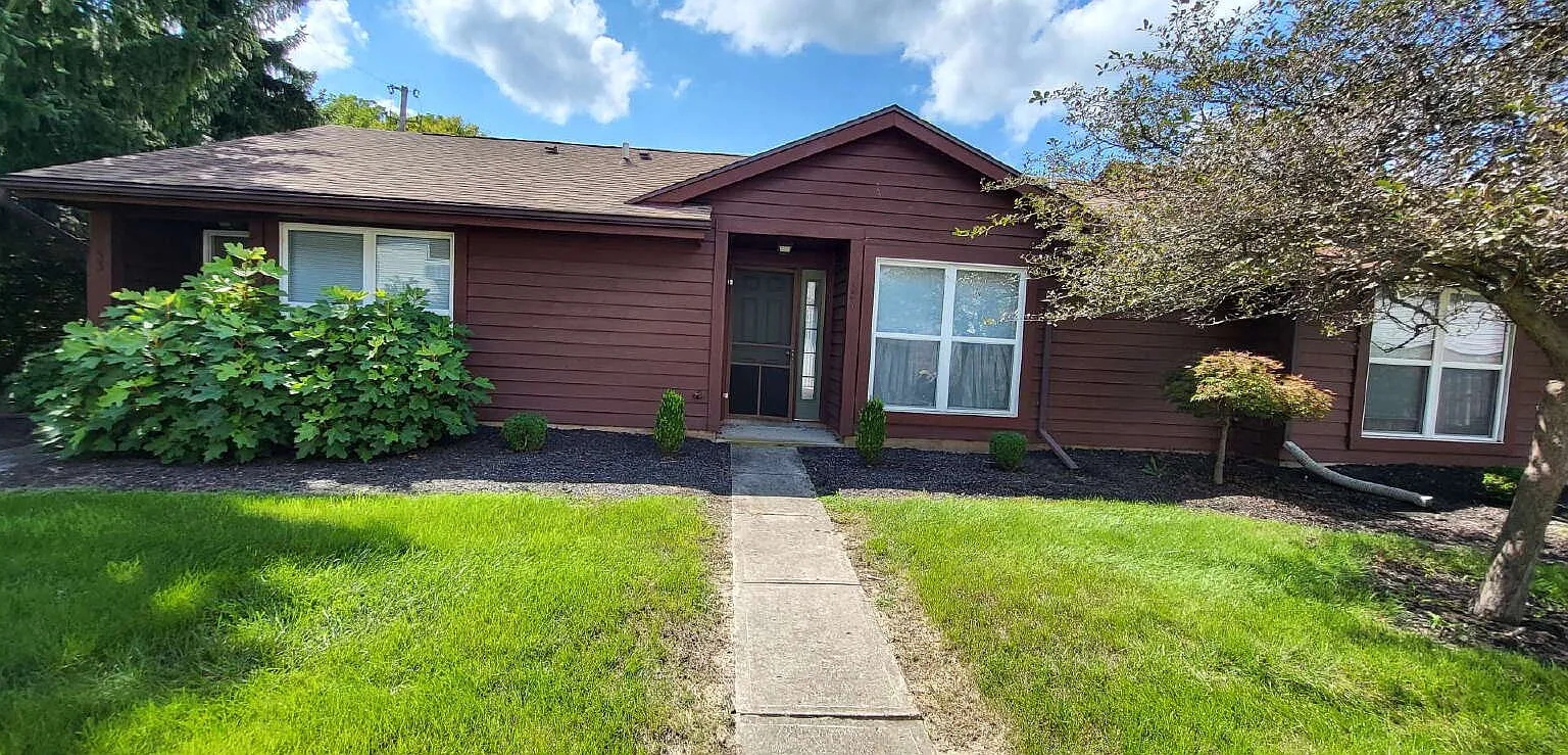 1 bed, 1.0 bath, 568 sqft, $899 — Photo 1