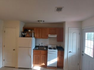 1752 Maharishi Center Ave #2, Fairfield, IA 52556