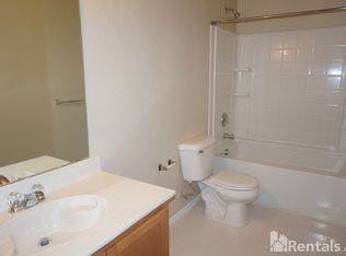 1832 Shasta View Dr, Justin, TX 76247