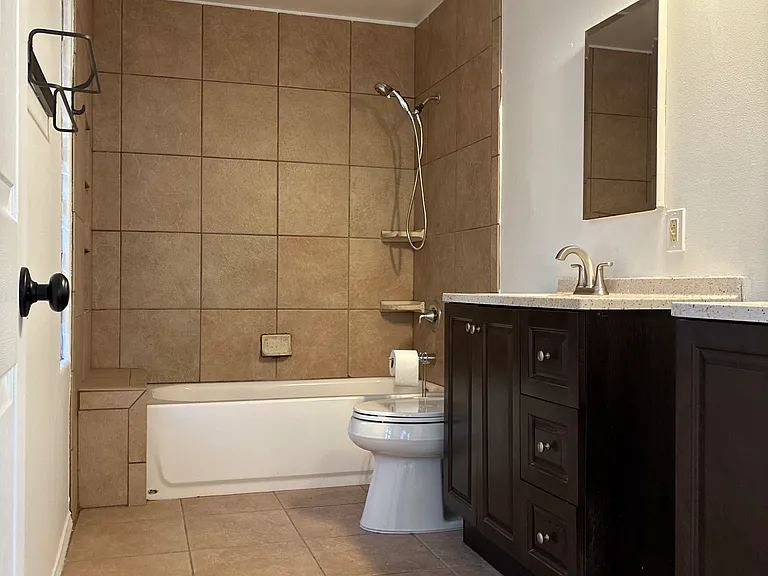 5928 N Orangecrest Ave — Photo 28