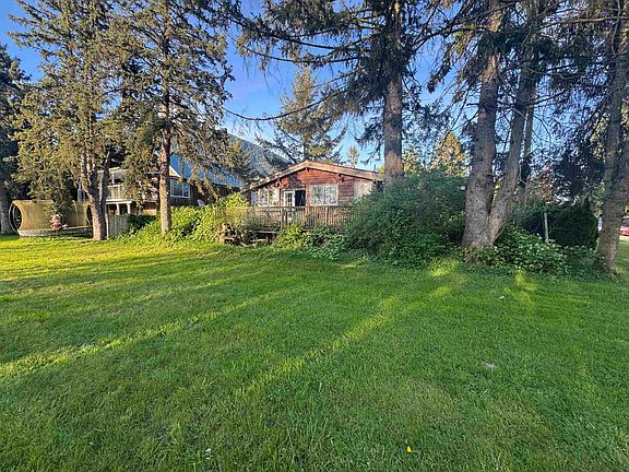 3rd image of 36071 Shore Rd