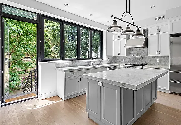 Rented by MADEHOME | media 10