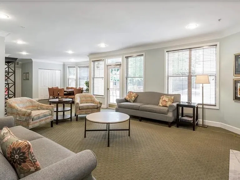 225 E Ponce De Leon Ave #404 — Photo 18