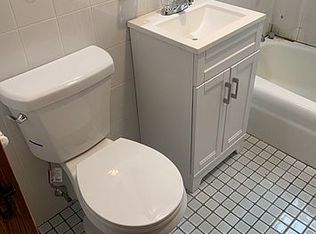 11 Alma St, Lowell, MA 01854