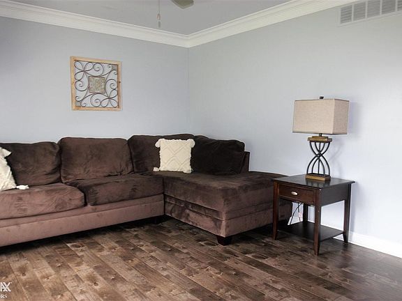 3rd image of 50262 Anders St