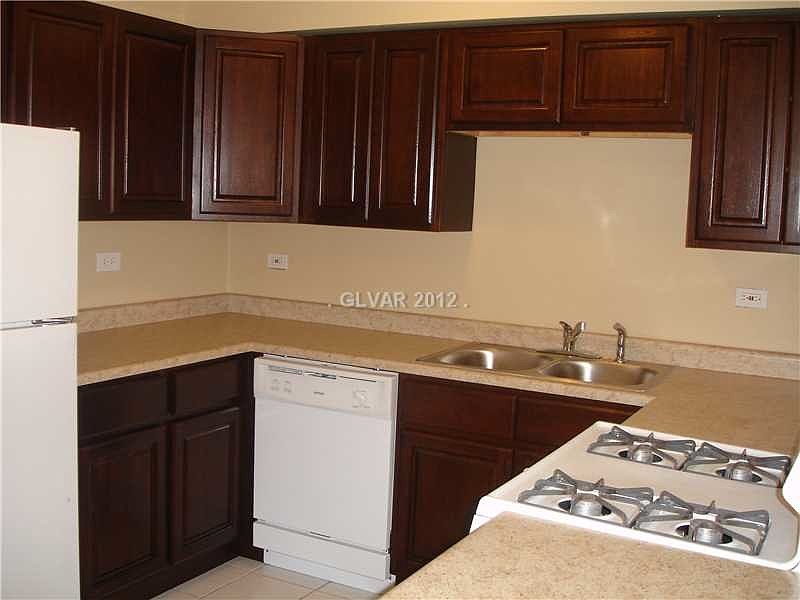 1st image of 3732 Hawaii Ave