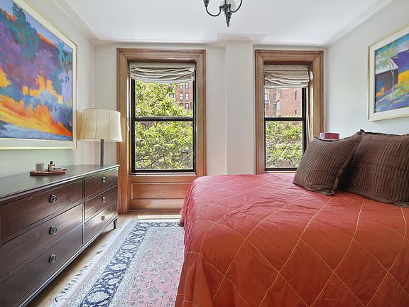 4th image of 324 W 83rd St APT 5S