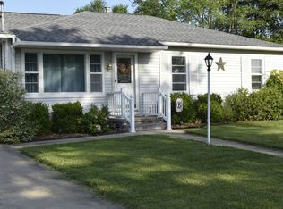 1403 N Argus St, Robinson, IL 62454