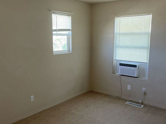 5th image of 8608 Casa Vistosa Ct NW