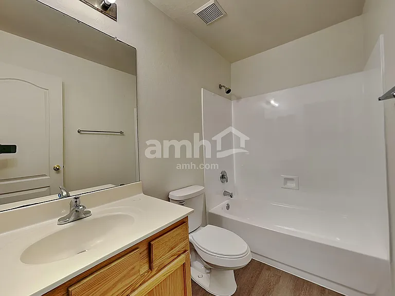 8417 W Hilton Ave — Photo 13