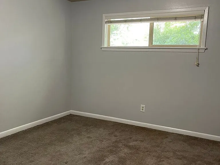 250 Little St #302B — Photo 7