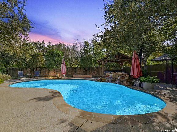 4th image of 4622 La Bahia Way