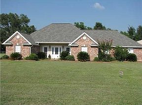 1st image of 132 Maria Dr
