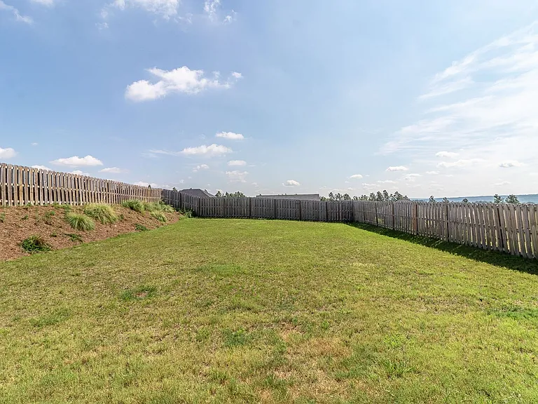 4831 Fairmont Dr — Photo 37