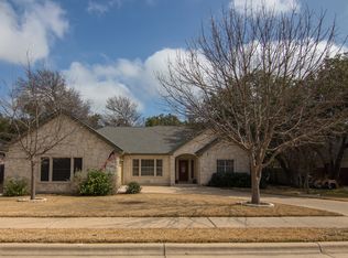 110 N Winecup Trl, Cedar Park, TX 78613