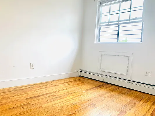 Rented by Blue Egg Realty Corp | media 10